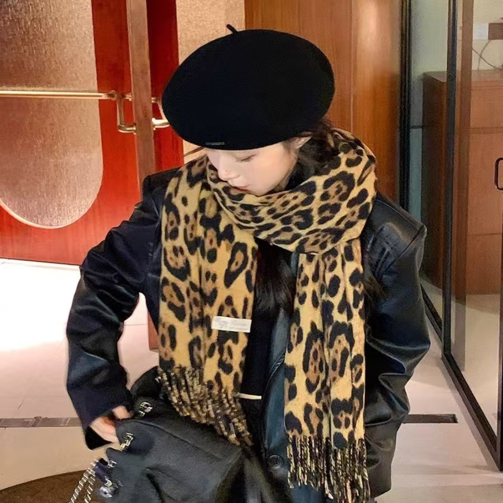190*70CM Design Leopard Scarf  - Woven Scarf Blanket recensione e prezzo