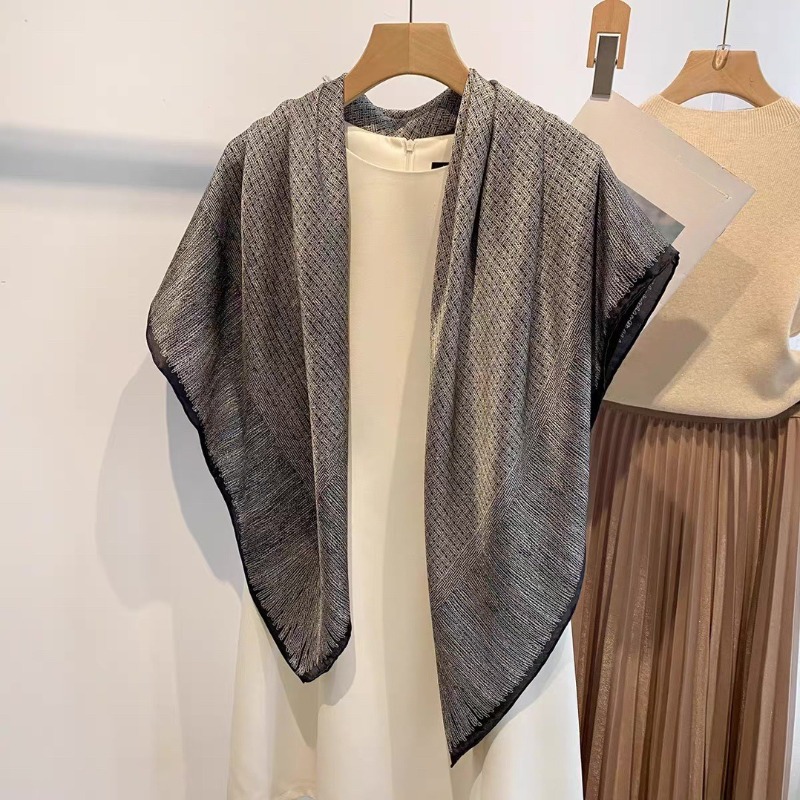 Oversized 110x110cm Real Silk  - Pashmina Wrap Large recensione e prezzo