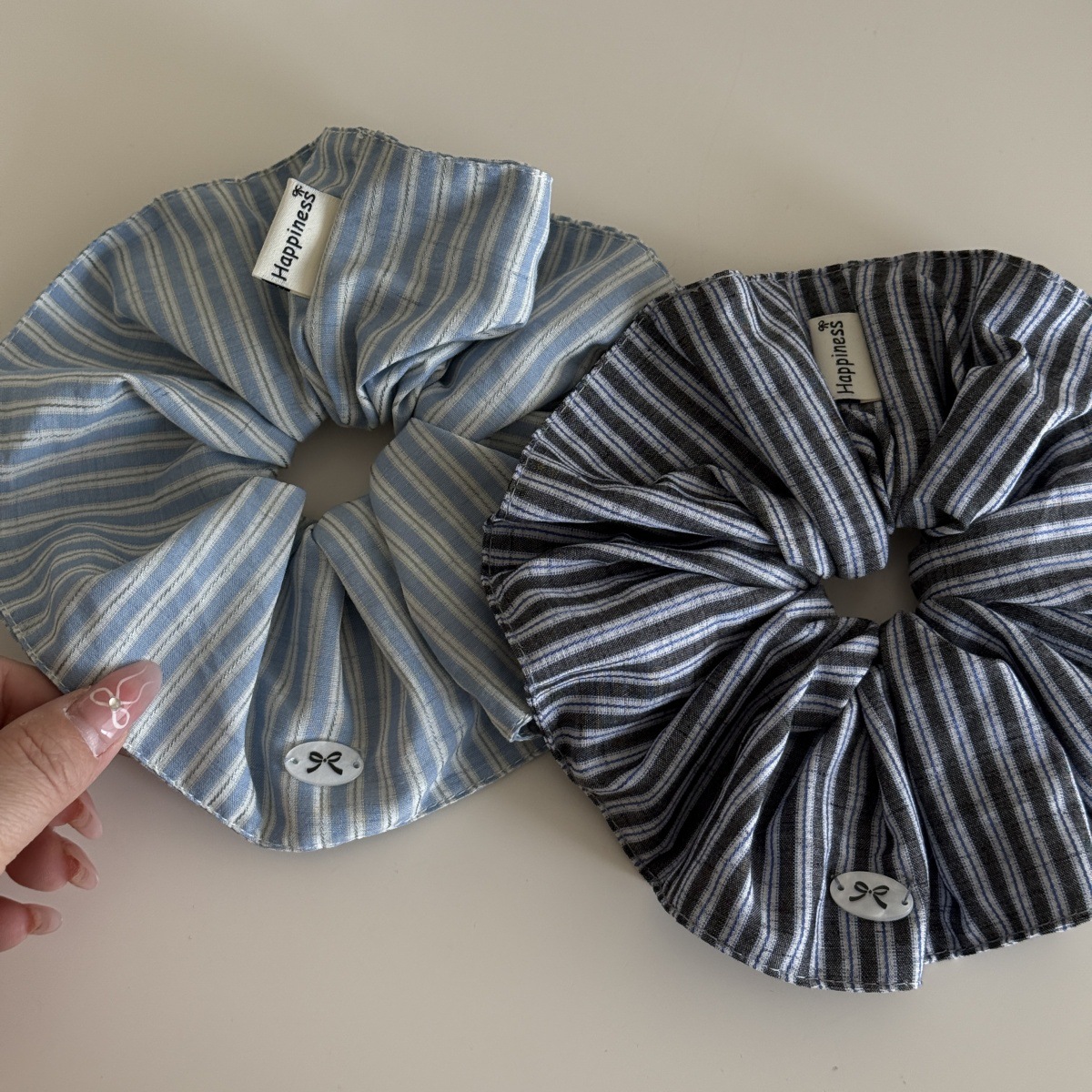 Blue Solid Color Silk Hair Ban - Silk Tie Striped recensione e prezzo