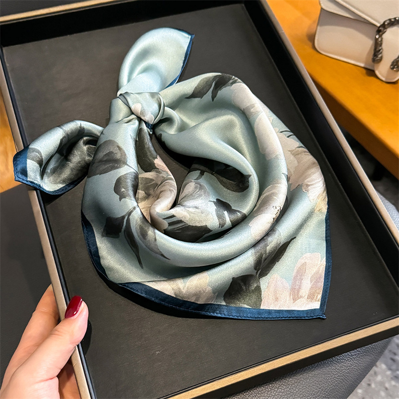 100% Silk Scarf Bandana Women  - Scarf Silk Square recensione e prezzo