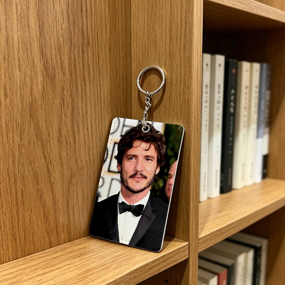 Cool Actor P-Pedro Pascal Card - Lanyard Badge Holder recensione e prezzo