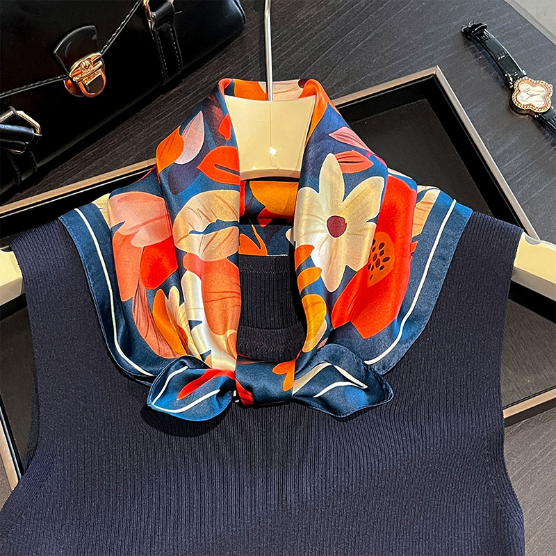 2026 New Spring 100% Pure Silk - Silk Neck Scarf recensione e prezzo