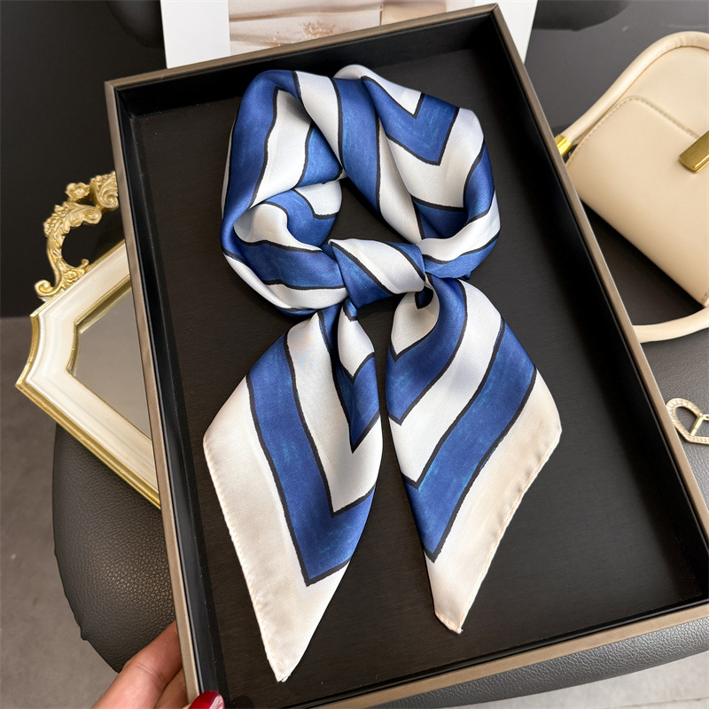 2026 New Geometric Stripes Pri - Silk Tie Striped recensione e prezzo