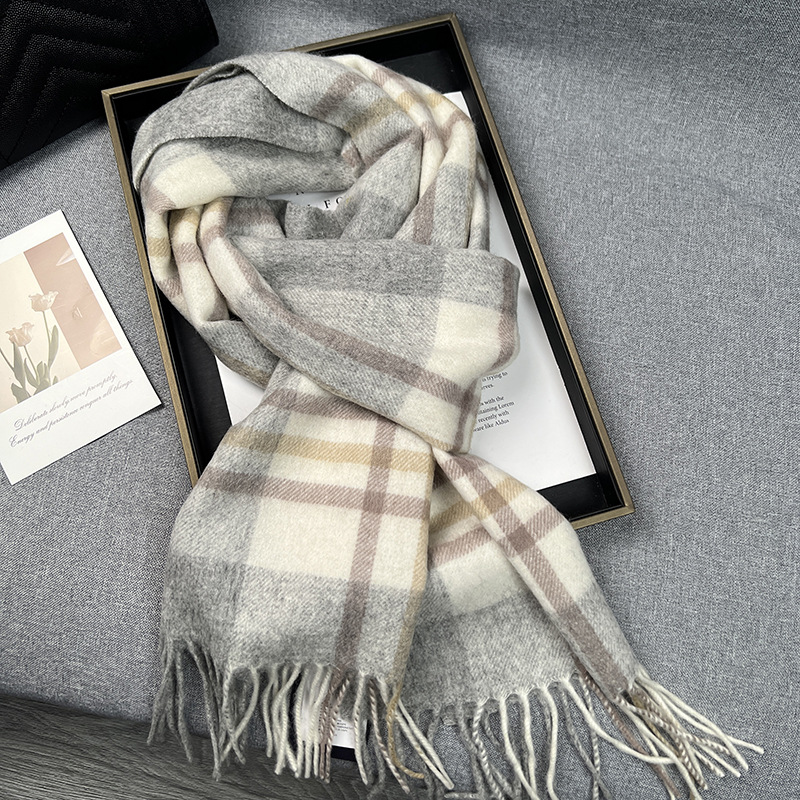 High Quality 100% Wool Scarf W - Muffler Men Wool recensione e prezzo