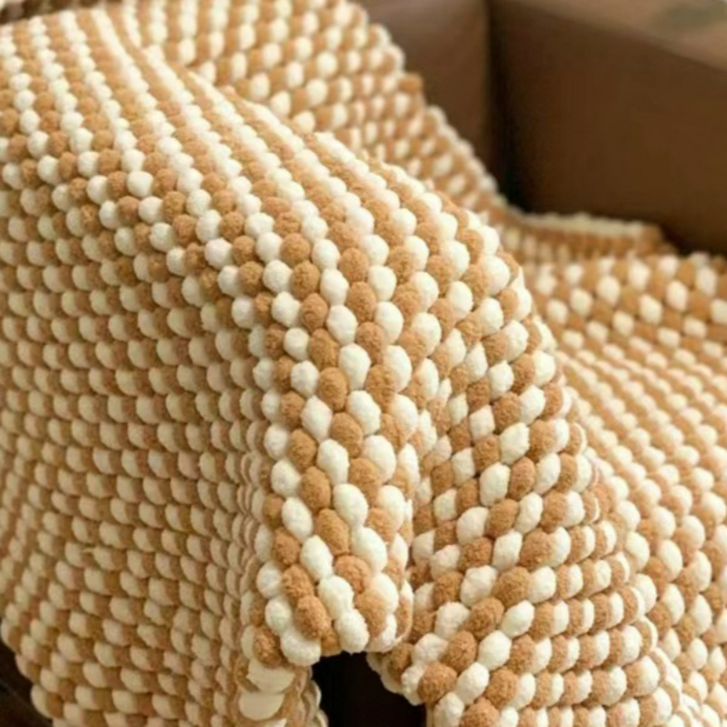 130G/Roll Pompom Yarn Mixed Co - Woven Scarf Blanket recensione e prezzo