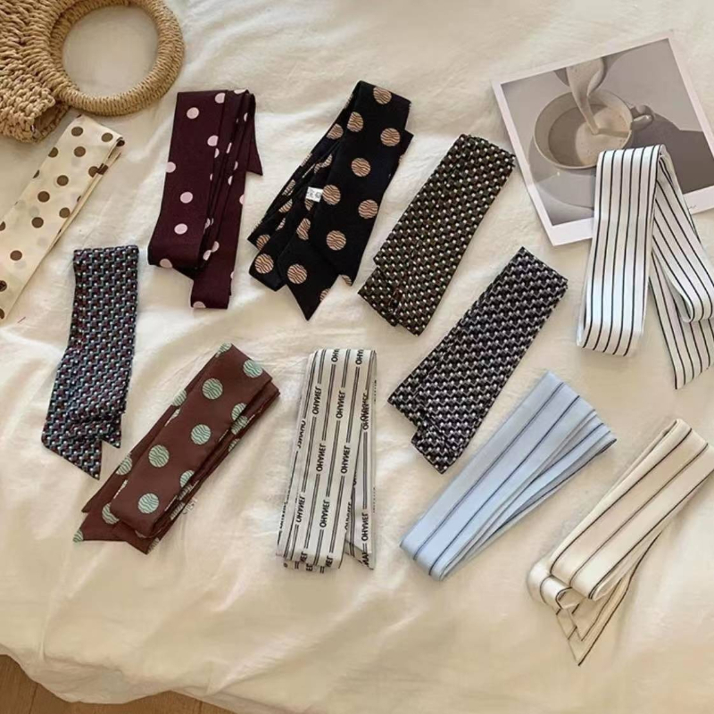 Polka Dot and Striped Print Sc - Silk Tie Striped recensione e prezzo